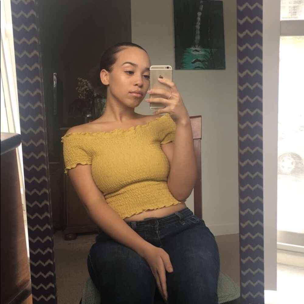 Meet your Posher, Allison